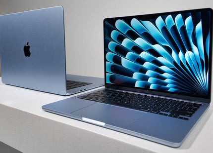 Apple MacBook Air 13-inch 2025, M4 Chip, English Keyboard