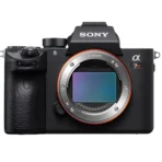 Sony Alpha 7R III (ILCE-7RM3) Body Only